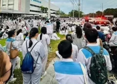 “ไดกิ้น”ประกาศปิดงานงดจ้างสหภาพแรงงานไดกิ้นอมตะรักษ์เสรีและสมาชิกรวม 1,500 คน หลังการเจรจาครั้งล่าสุดไม่สามารถตกลงกันได้ให้มีผล 6 ธ.ค.นี้ ขณะที่ประธานสหภาพแรงงานฯ ยันทุกอย่างต้องเป็นไปตามกฎหมาย ไกล่เกลี่ยอีกครั้ง 8ธ.ค.นี้