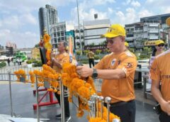 พรรคไทยชนะถือฤกษ์มงคล กราบพระเจ้าตากสิน รณรงค์หาเสียงเลือกตั้ง เบอร์ 17