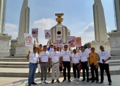 ​”พรรคไทยชนะ” แสดงจุดยืนการเมืองใสสะอาดที่อนุสาวรีย์ประชาธิปไตยซึ่งเป็นสัญลักษณ์ของระบอบประชาธิปไตย โดยจัดกิจกรรม “กวาดล้างการเมืองสกปรกให้หมดสิ้นไปจากประเทศไทย”