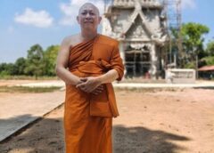 วัดดังศรีราชา ประกาศกัดฟันสู้ราคาน้ำมันดีเซล จัดงานศพให้คนยากจนฟรี ไม่ต้องเสียค่าใช้จ่ายสักบาทเดียว พร้อมใครจัดวานศพแล้วแต่บริจาค